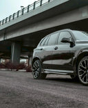 SOOQOO BMW G05 X5 / F95 X5M 乾式碳纖維側裙